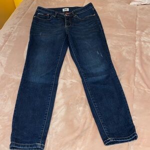 Zipper needs to be replaced otherwise perfect condition! Never worn.